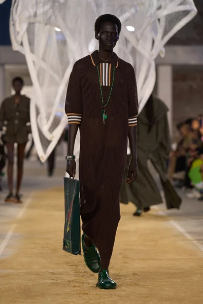 Look 38